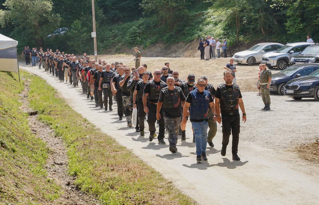 Beograd: Na antigay prosvjedu marširali su i zloglasni Putinovi 'Noćni vukovi'. Evo tko su oni...