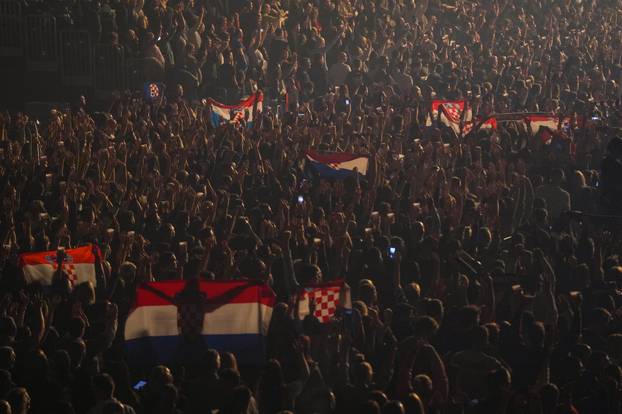 Zagreb: Drugi koncert Prljavog kazališta u Areni