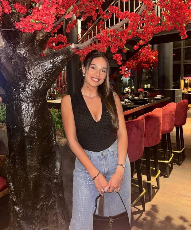 FOTO Julia je osvojila srce hit dinamovca. Godinama su skupa