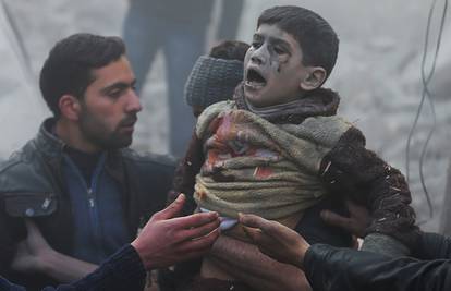 U Siriji u ratu poginulo 136.000 ljudi, od toga čak 7300 djece