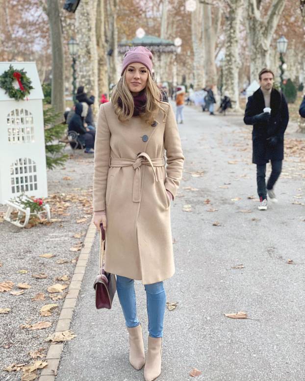FOTO Zadarska tenisačica i bivši košarkaš Cibone objavili zaruke