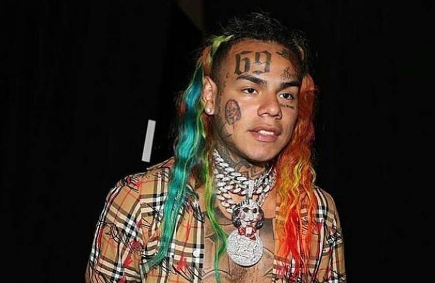 Zbog pandemije virusa repera puštaju iz zatvora i ide doma