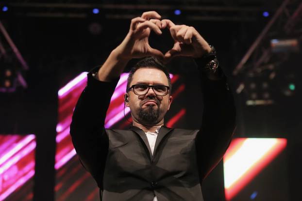 Frankfurt na Majni: Hrvatska no?, najve?i hrvatski glazbeni doga?aj u iseljeništvu, nastup Petra Graše