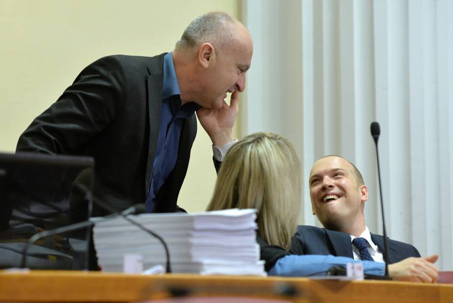 Tomislav Saucha se vratio u Sabor: "A od čega da živim?"