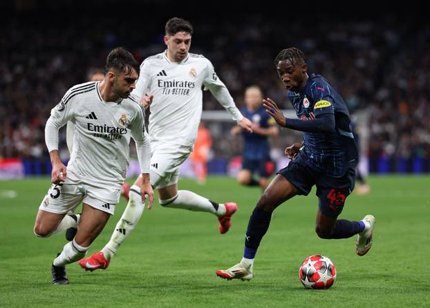 Champions League - Real Madrid v FC Salzburg