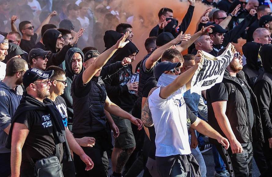 Split: Korteo Torcide prema stadionu Poljud