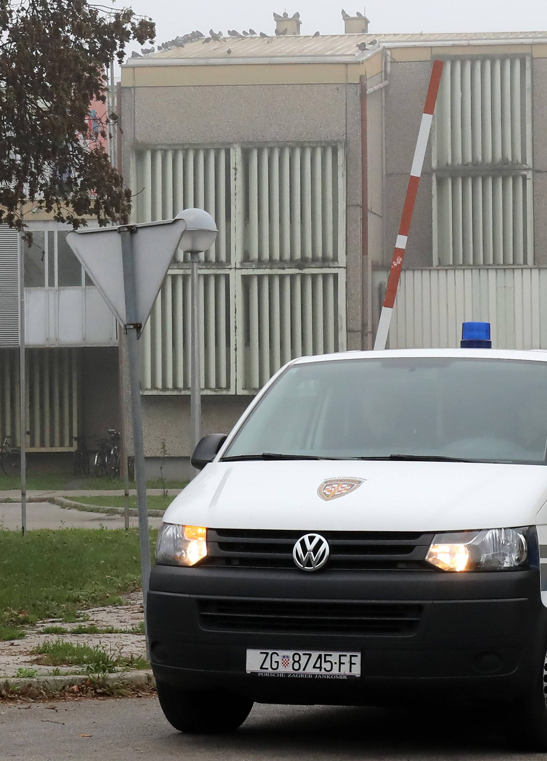 Zagreb: Kombi pravosudne policije napuÅ¡ta remetineÄki zatvor