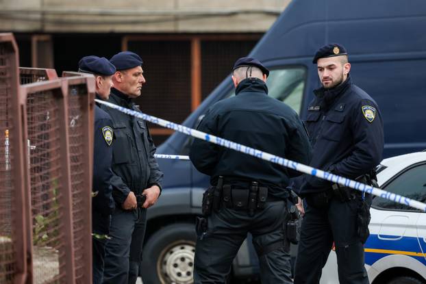Zagreb: Započeo je očevid nebodera Vjesnik