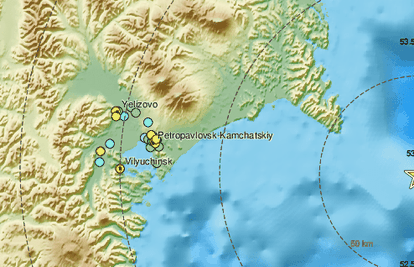 Niz jakih potresa na Kamčatki, nakon udara od 7,4 Richtera upozorili na mogući tsunami