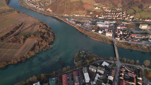 Pogled iz zraka na Novi Grad u BiH, mjesto nedaleko skladištenja nuklearnog otpada