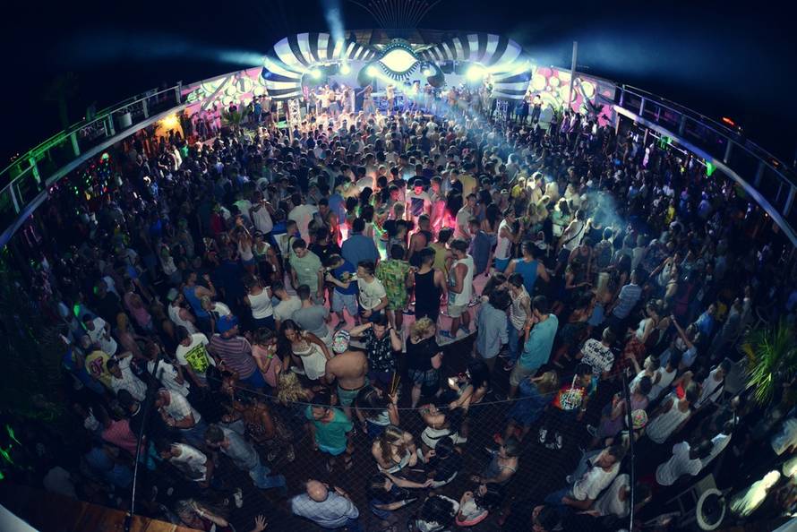 NOA Beach klub širom otvorio svoja vrata novoj party sezoni