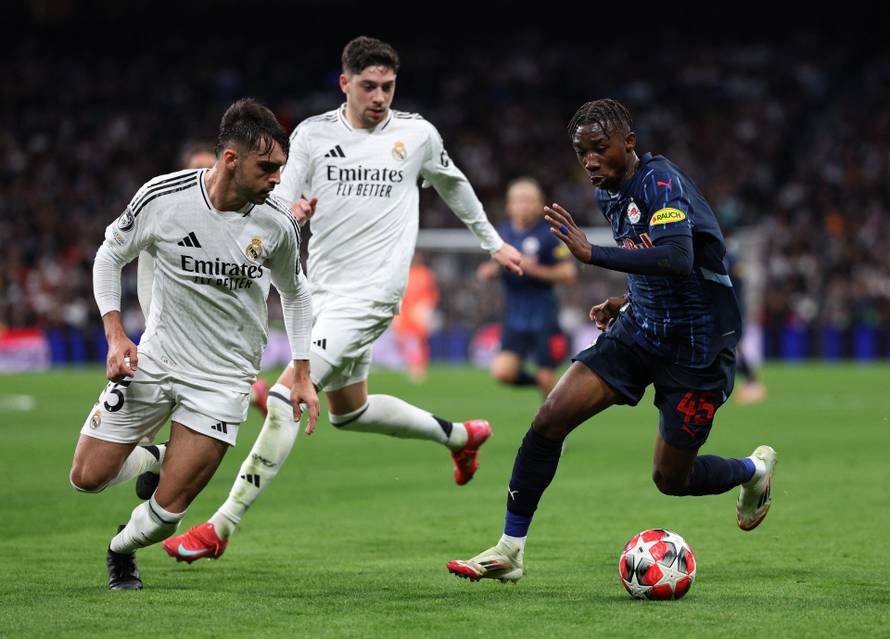 Champions League - Real Madrid v FC Salzburg