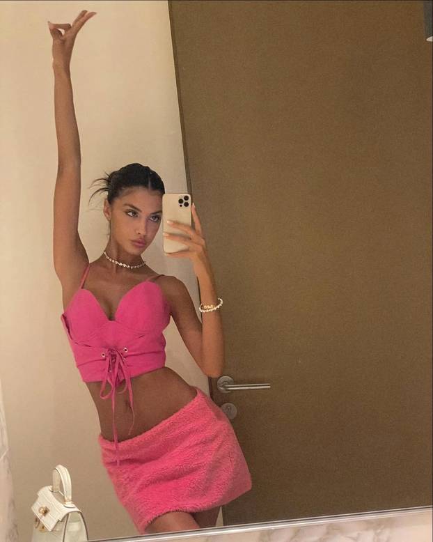 FOTO 100 fotografija najseksi dama Brazila: Uživaju na plaži, obožavaju nogomet i bikinije...