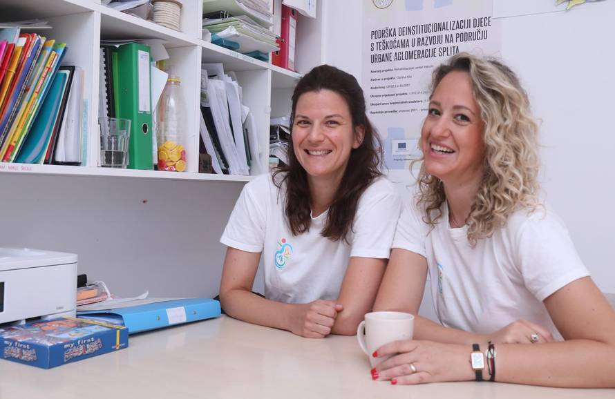 Split: Jelena i Marija iz rehabilitacijskog centra "Includo"