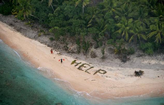 Zaglavili na osamljenom otoku: Na plaži su ispisali 'Upomoć'