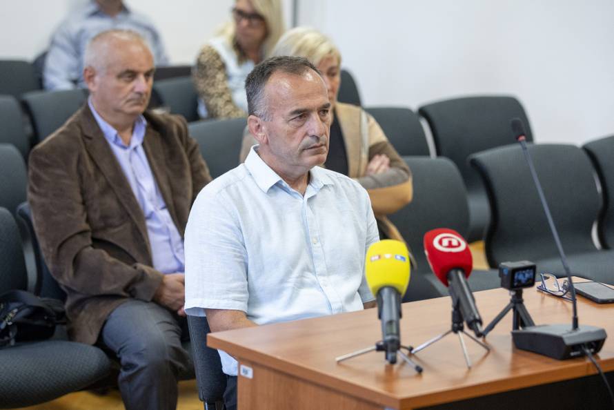 Osijek: Nastavljeno suđenje Damiru Dekaniću