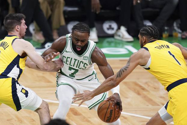 NBA: Playoffs-Indiana Pacers at Boston Celtics