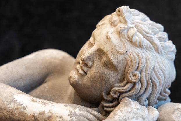 Pula: Predstavljen nedavno poronađen "Usnuli Kupid"