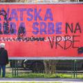 Užas u Sopotu: Netko je uništio plakate SDSS-a i išarao ih, sad na njima pišu ustaški slogani