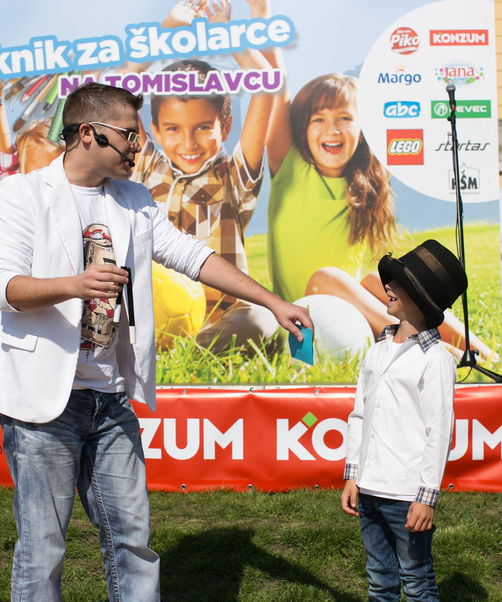 Piknik na Tomislavcu oduševio stotine školaraca i roditelja