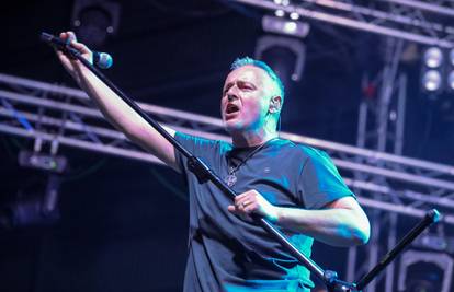 Čuvajte se poruka koje stižu od lažnog Thompsona! 'Pratite sve samo preko službenog kanala!'