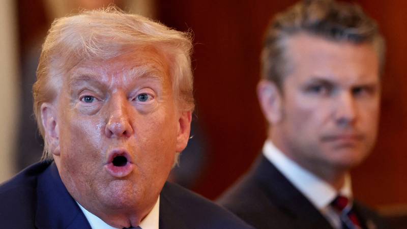 Trump uvedel visoke carine na uvoz bakra, sklicujoč se na nacionalno varnost