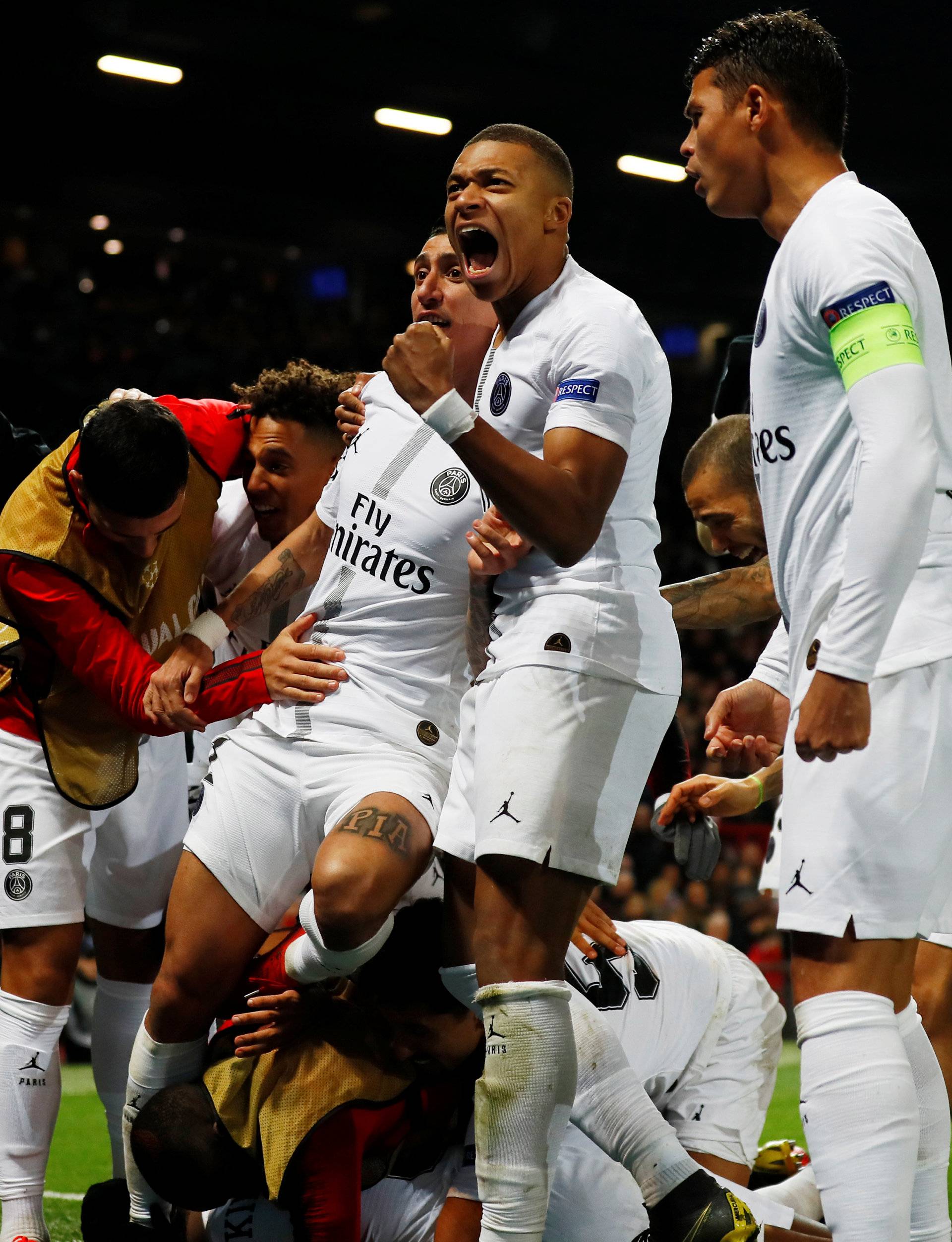 Champions League Round of 16 First Leg - Manchester United v Paris St Germain