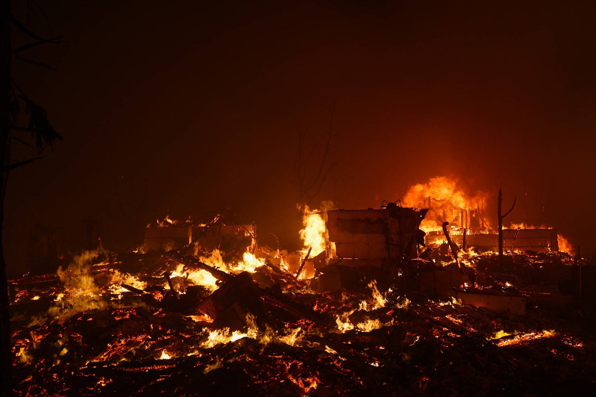 Eaton wildfire in Pasadena