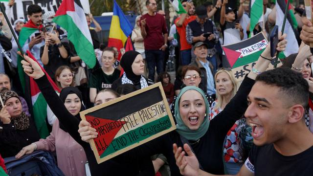 Protest in support of Palestinians in Bucharest