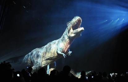 Interaktivna izložba vodi Vas u šetnju s dinosaurima