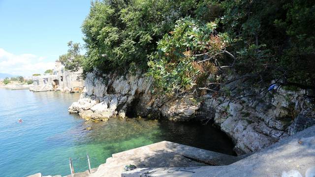 Rijeka: Plaža Križić na Pećinama gdje se utopio kupač