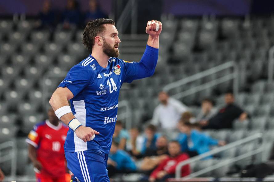 IHF Svjetsko rukometno prvenstvo 2025., Island - Kuba