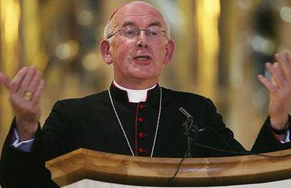 Irski kardinal vjernicima molitve šalje Twitterom