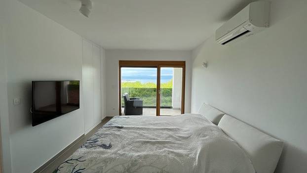 FOTO Vila iznad Malinske ima bazen i predivan pogled na more - Evo koliko bi vas koštala