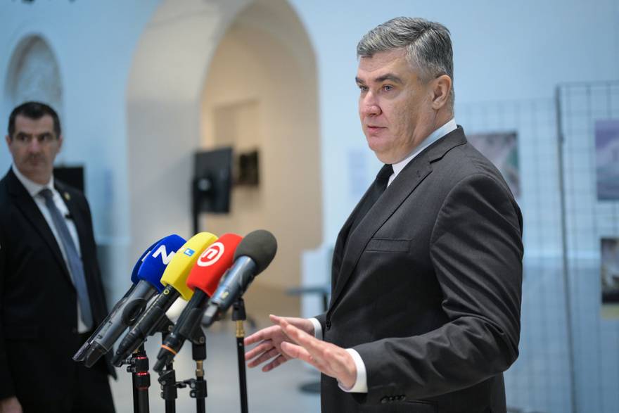 Milanovi&cacute; odbrusio Thompsonu: 'Mo&zcaron;emo! nije sekta, odluku je donijela Gradska skup&scaron;tina!'