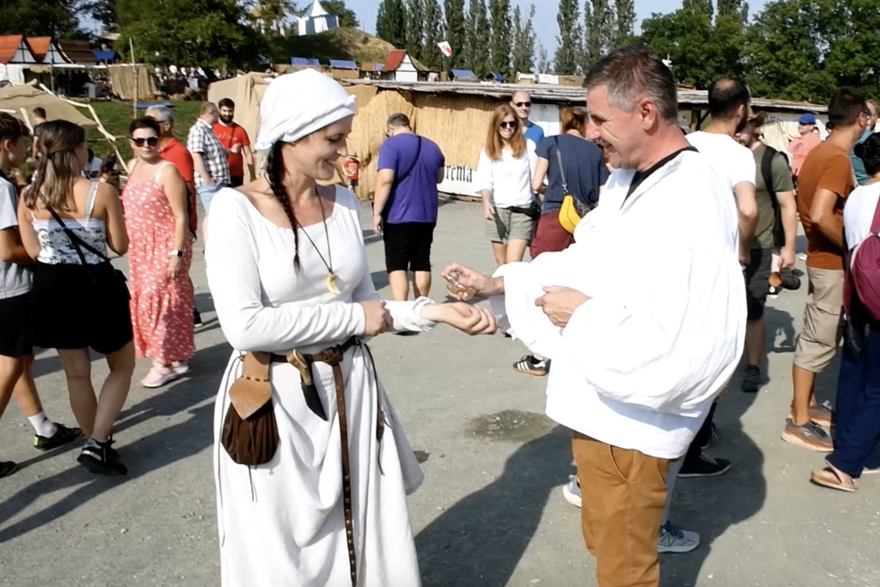 Koprivnica: Parfem od koprive na renesansnom festivalu