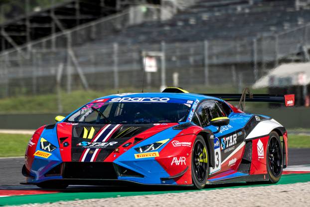 FOTO 24sata na utrci u Italiji. Pogledajte spektakl s hrvatskim vozačem za volanom Huracana