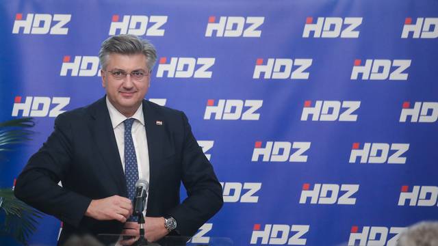 Zagreb: 35. obljetnica prvog javnog predstavljanja prednacrta programskih osnova HDZ-a