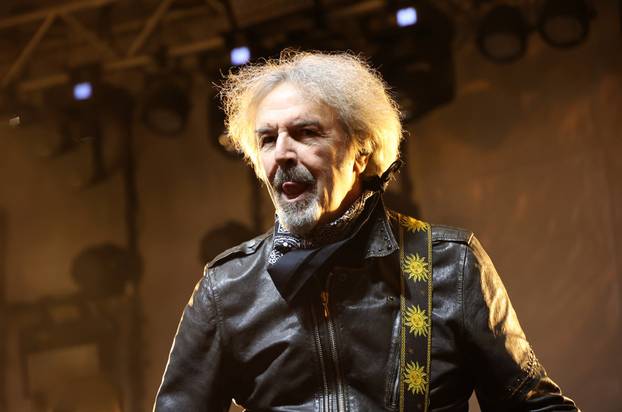 Šibenik: Šibenska Adventura zapo?ela koncertom Parnog valjka u perivoju Roberta Visianija