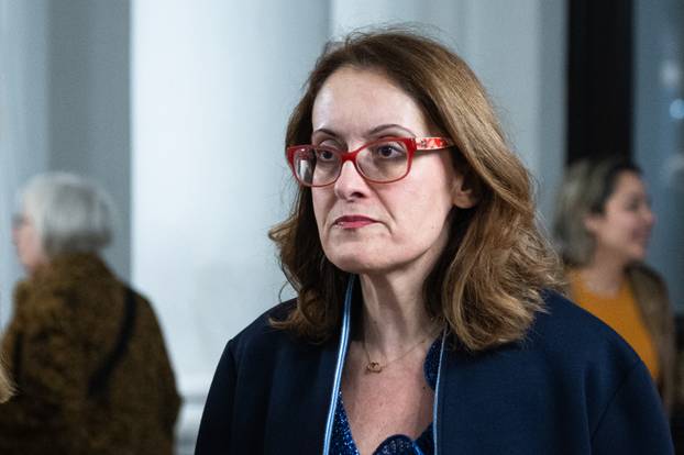 Zagreb: Dolazak poznatih na premijeru baleta Trnoružica