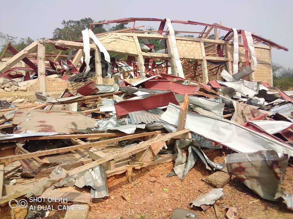 Kamion pun eksploziva sudario se s motorom u Gani, puno je mrtvih: 'Uništeno je 500 kuća'