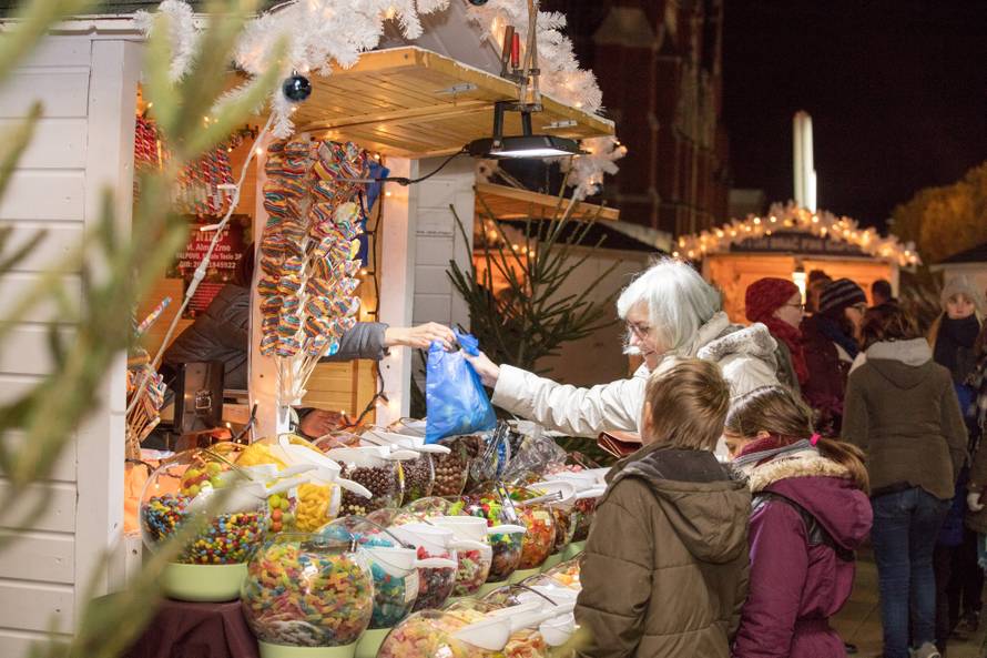 Bilo kuda, Advent svuda: Evo kako izgledaju hrvatski gradovi