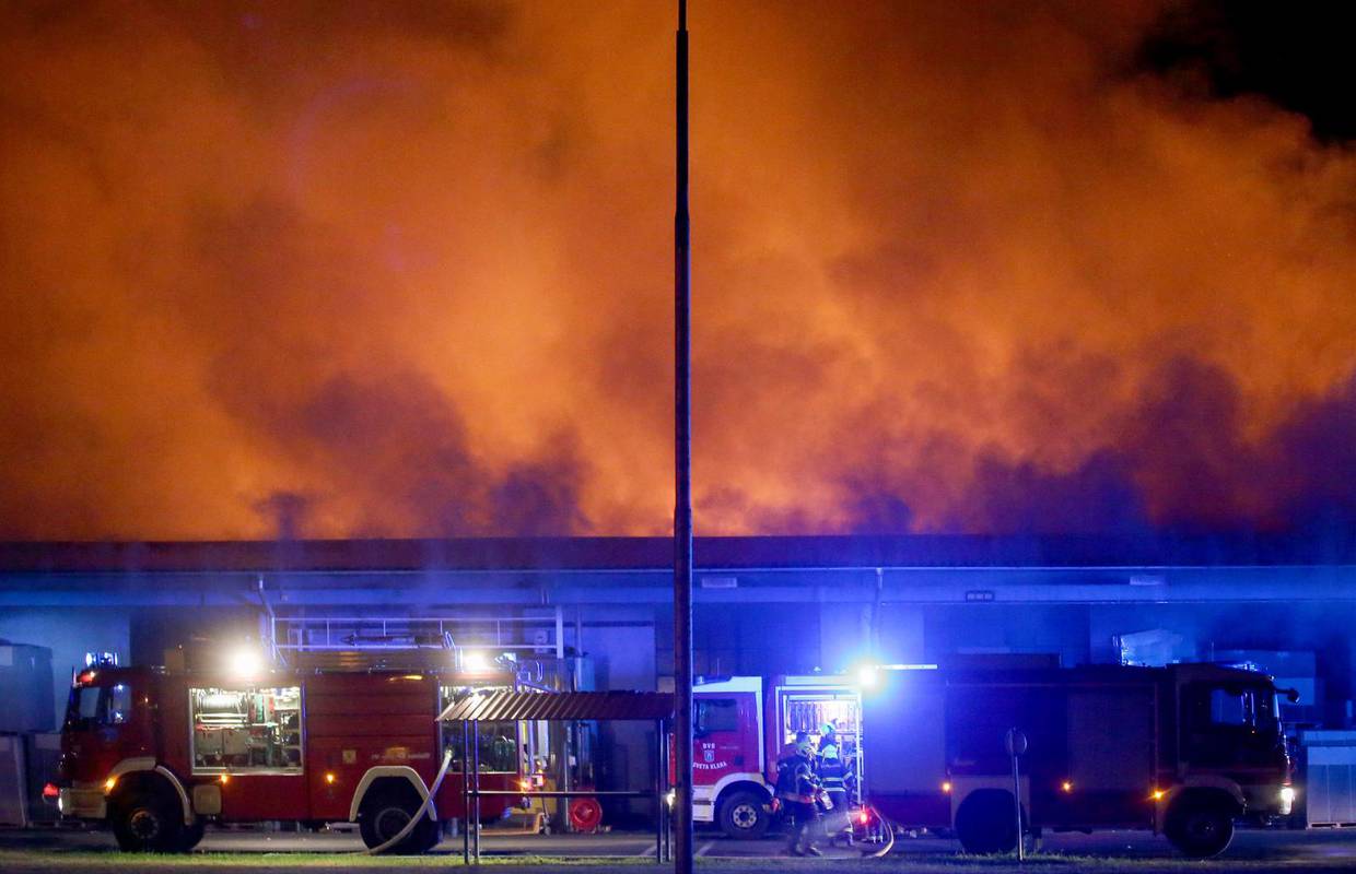 Radnici u šoku: 'Kad sam vidio požar, noge su mi se odsjekle. Ovo je za plakati, sve uništeno'