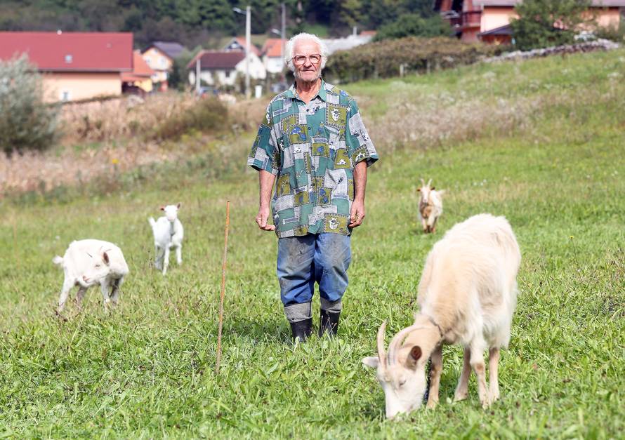 Rastaje se teška srca: Moje koze trebaju dom, pomozite mi