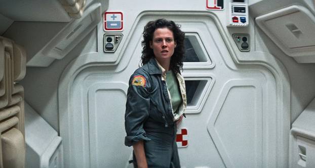 Sigourney Weaver