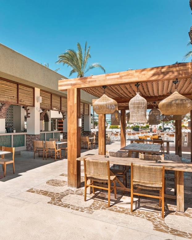 FOTO Ovaj Titanic nikada neće potonuti! Pogledajte što sve nudi moderni tematski hotel