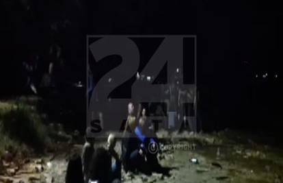 Izboden u plićaku:  Mladića (25) su ubili jer ih je prskao vodom 