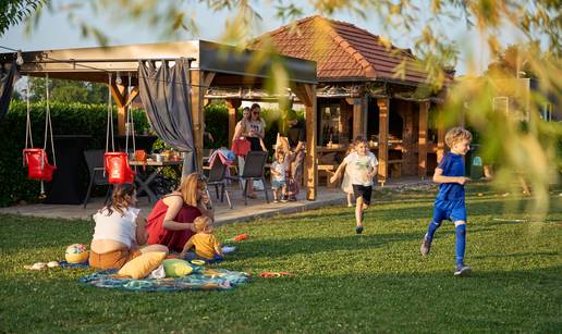 Raj za obitelji blizu grada: ro&scaron;tilj, livada i bez brige za djecu