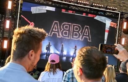 ABBA 'upala' u top 10 singlova u Britaniji, prvi put u 40 godina