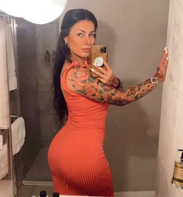 FOTO Superbaka iz Londona: Ljepša sam i uspješnija nego kad sam imala 20 godina!